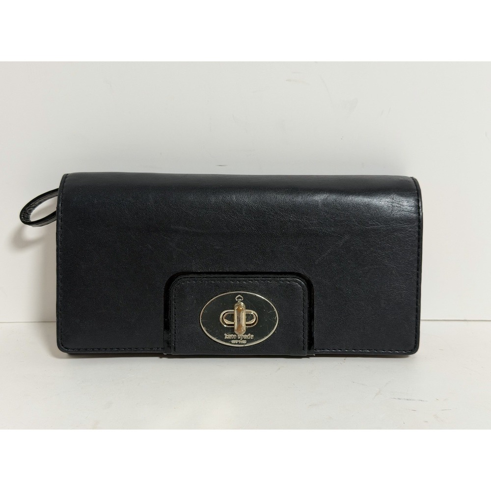 Kate Spade New York Hampton Road Turnlock Mara Clutch Wallet Black